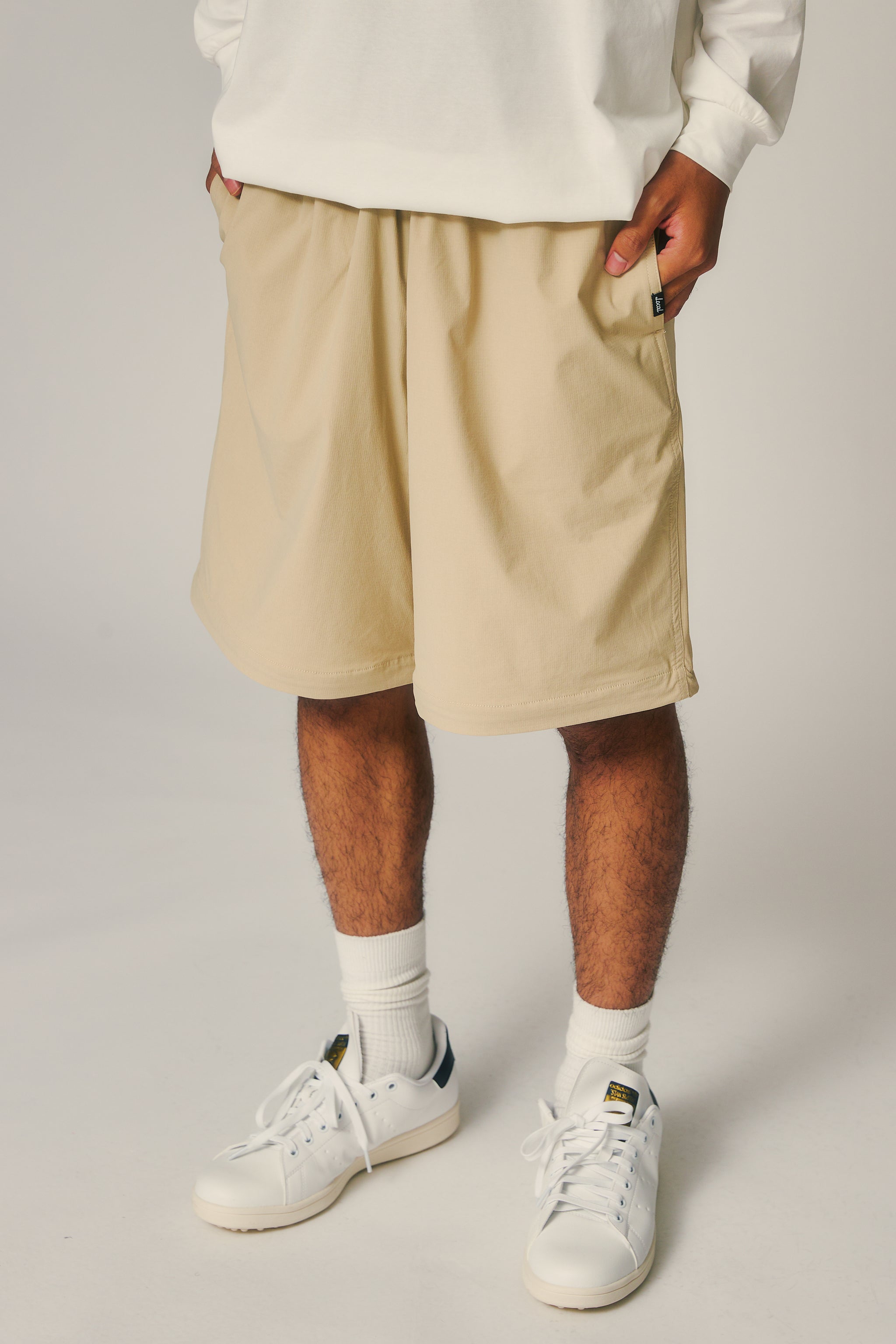 Local®︎ GOLF Stretch Nylon Jogger PANTS Convertible Stretch Nylon Jogger PANTS Beige – Local GOLF